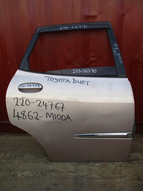 Used Toyota Duet WEATHER SHILED REAR RIGHT